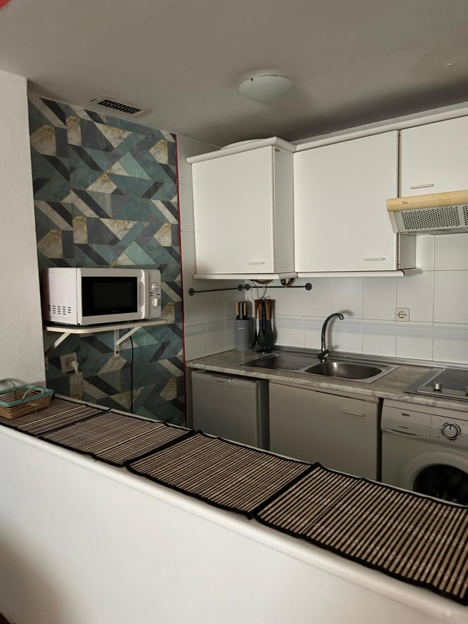 Apartamento Cerca Del Aereopuerto Sevilla Exterior foto